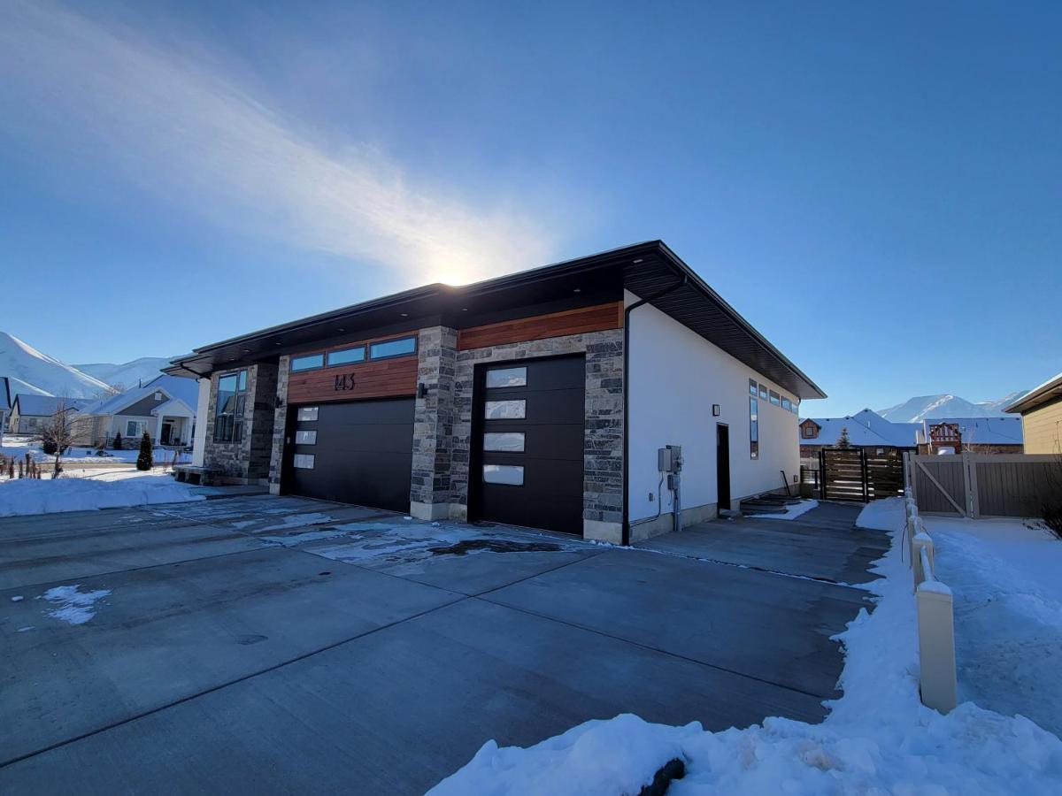 Spacious & Modern Apartment, Close To Universities And Mountains Mapleton 외부 사진